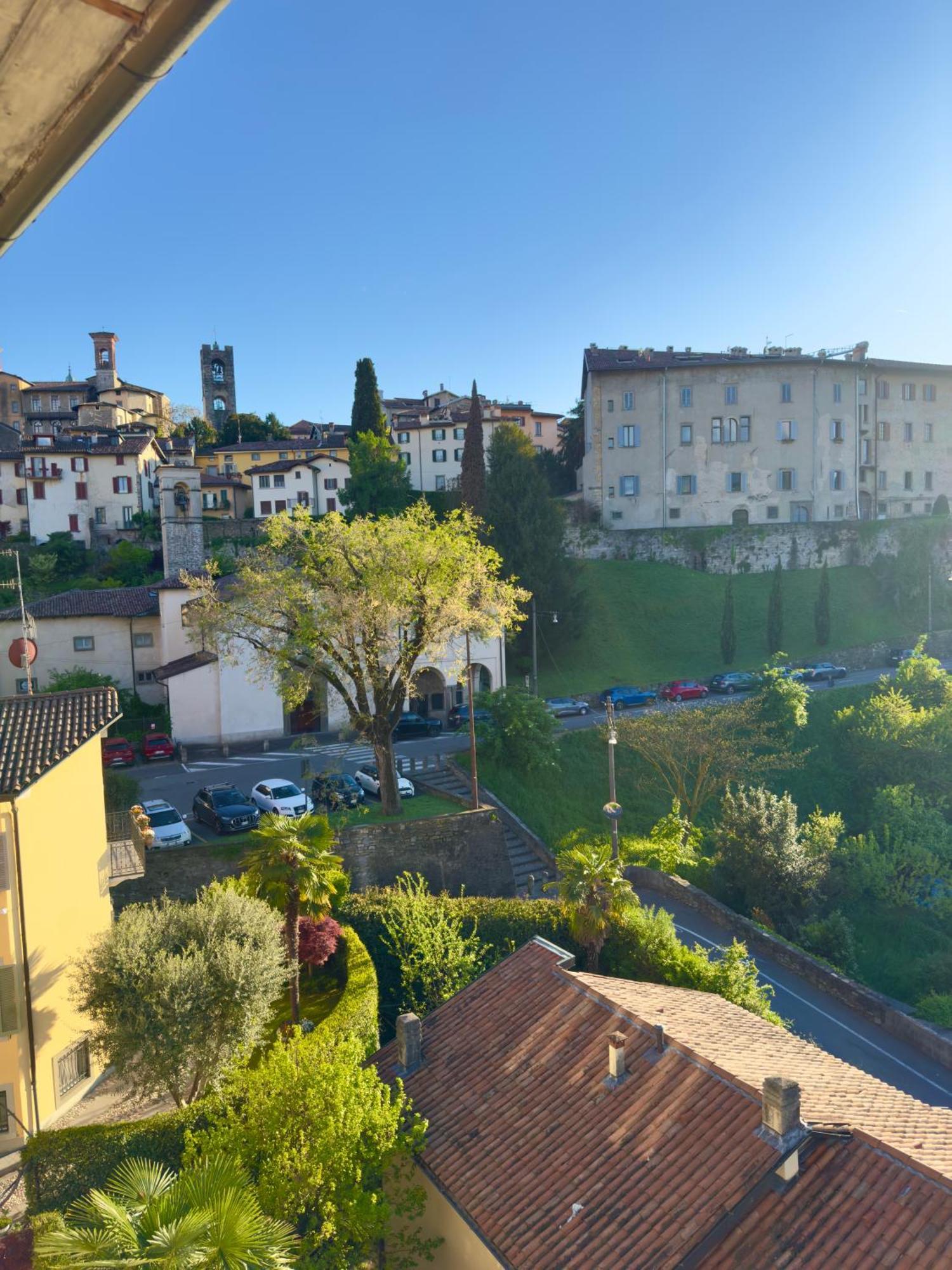 Cn - Casa Vista Natura - Old Town Bergamo Exterior foto